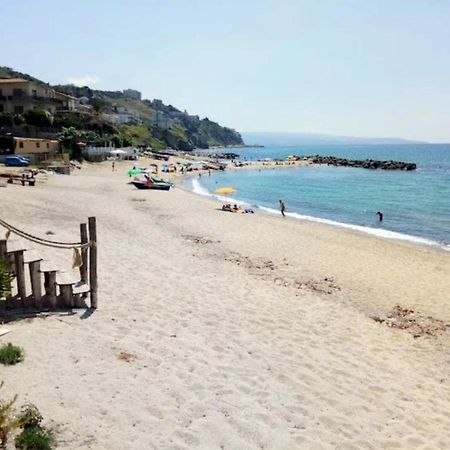 Casa Di Giorgio-Fronte Spiaggia Pizzo Kültér fotó