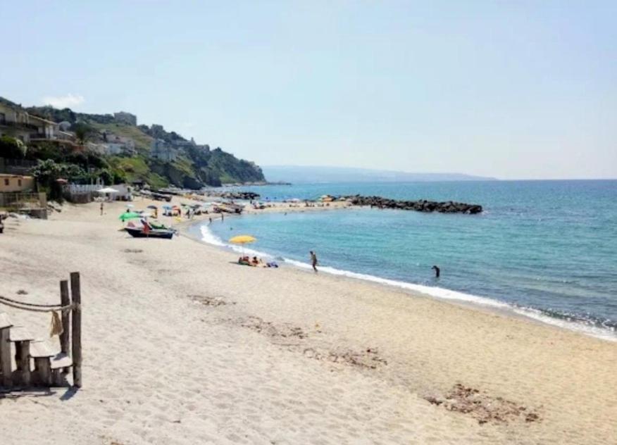 Casa Di Giorgio-Fronte Spiaggia Pizzo Kültér fotó
